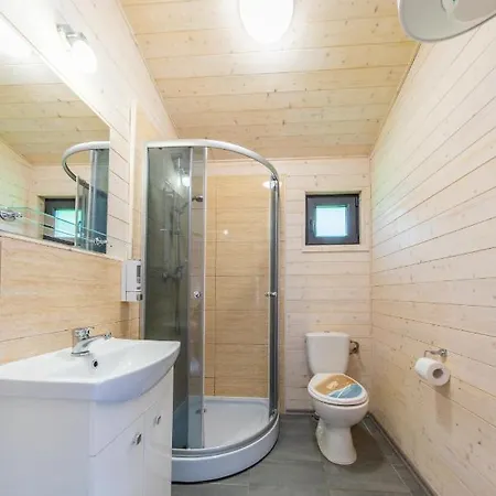 Nad Rozlewiskiem بيت للعطل