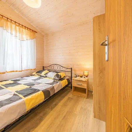 Nad Rozlewiskiem * Barkowo (West Pomeranian)